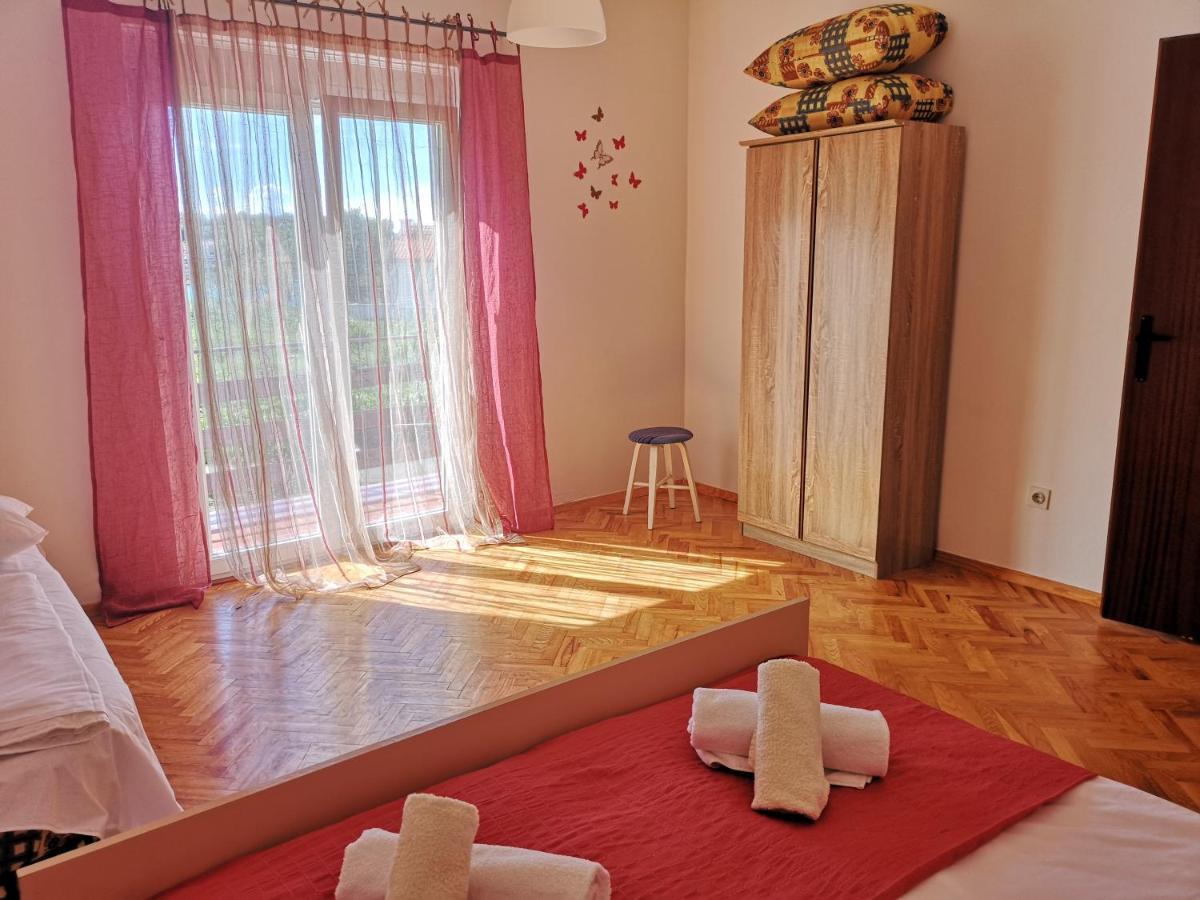 Apartments Mareta Rab Town Zimmer foto