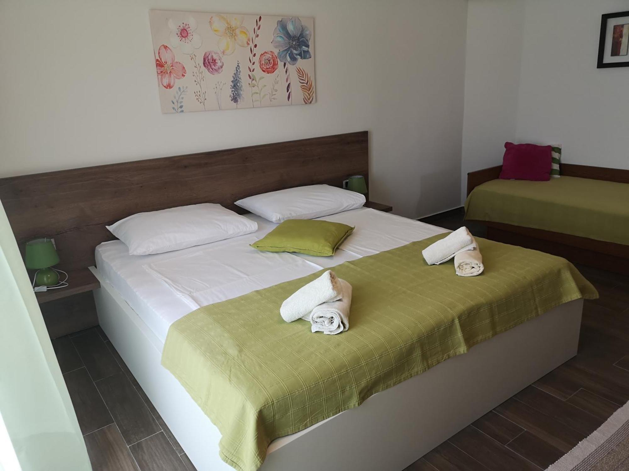 Apartments Mareta Rab Town Zimmer foto