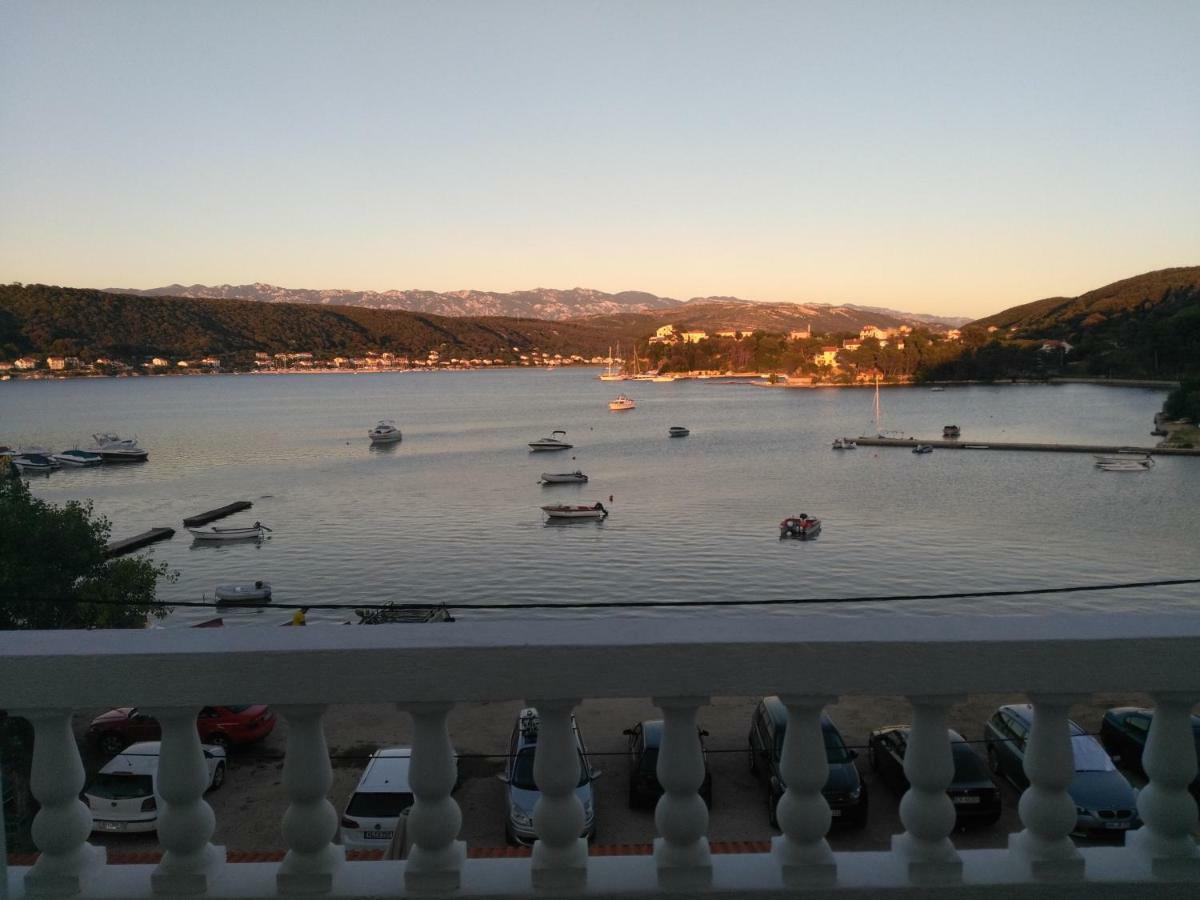 Apartments Mareta Rab Town Exterior foto
